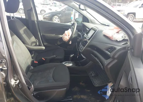 2018 Chevrolet Spark Ls Cvt z USA, uszkodzony, nr VIN KL8CB6SA7JC476223